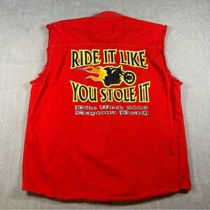 Daytona Beach 2006 Biker Design Red Sleeveless Large Button Down Graphic Shirt